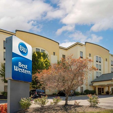 Best Western Louisville East Inn & Suites Εξωτερικό φωτογραφία